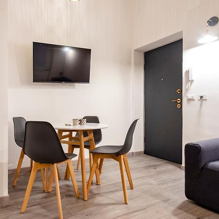 Castelli'S Apartments Campo 10 Genoa Exterior photo
